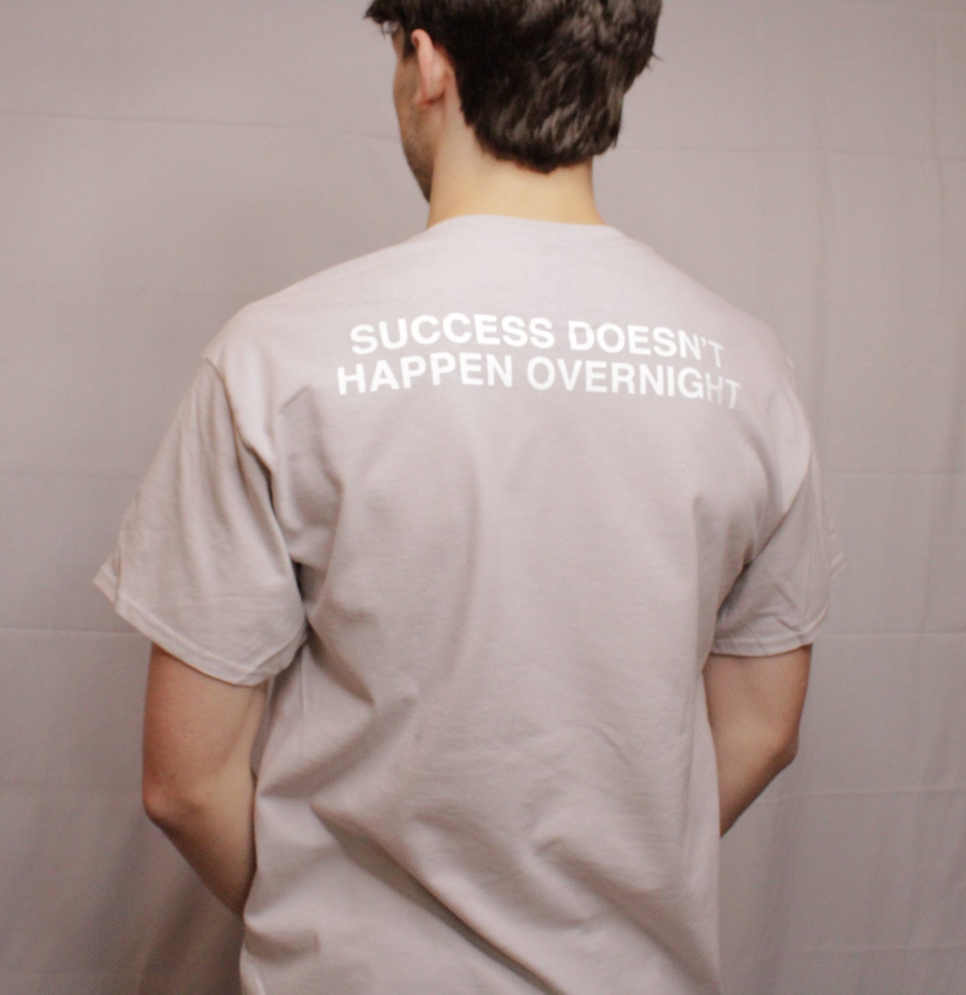 Effort Tee - Success doesn't happen overnight - EFFORT